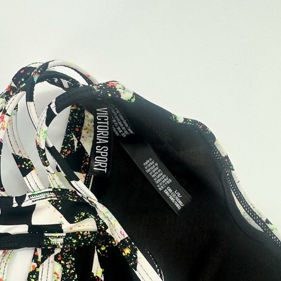 Victoria's Secret Black and White Sports Bra - Picture 6 of 6